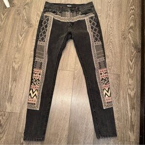 BDG Women’s black Embroidered Mid-Rise Twig Ankle Jeans